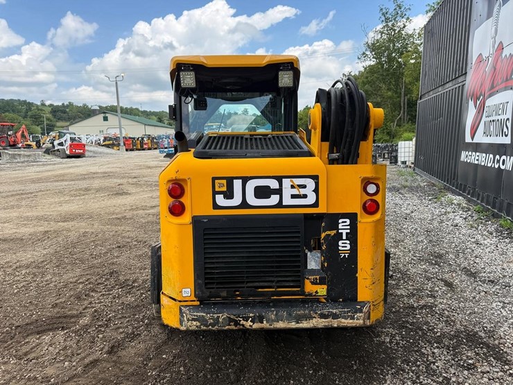2019-jcb-2ts-7t-image-3