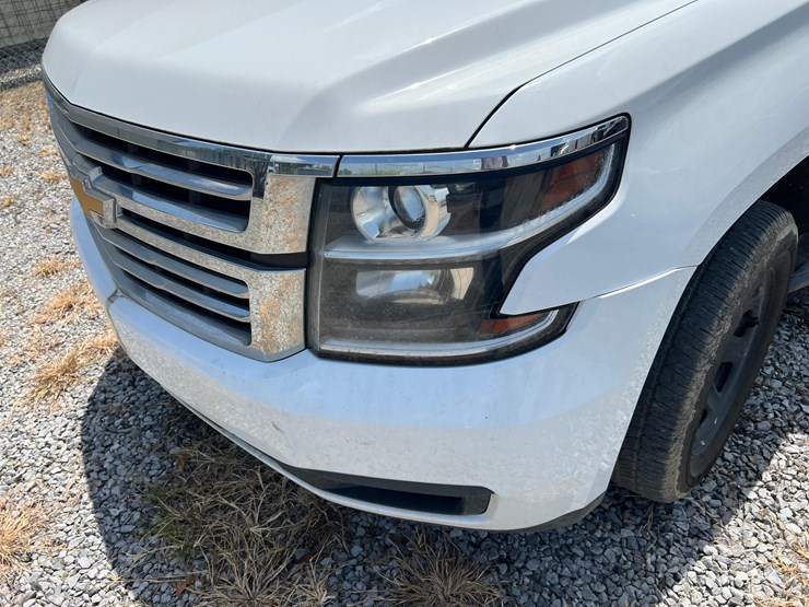 chevrolet-tahoe-image-12