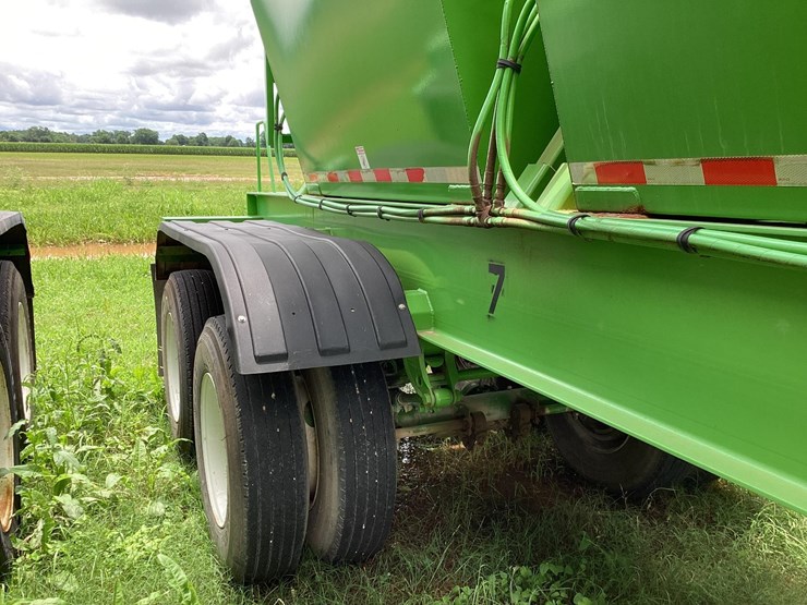 hays-lti-side-dump-bulk-hauler-image-14