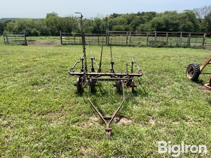 john-deere-2-image-2
