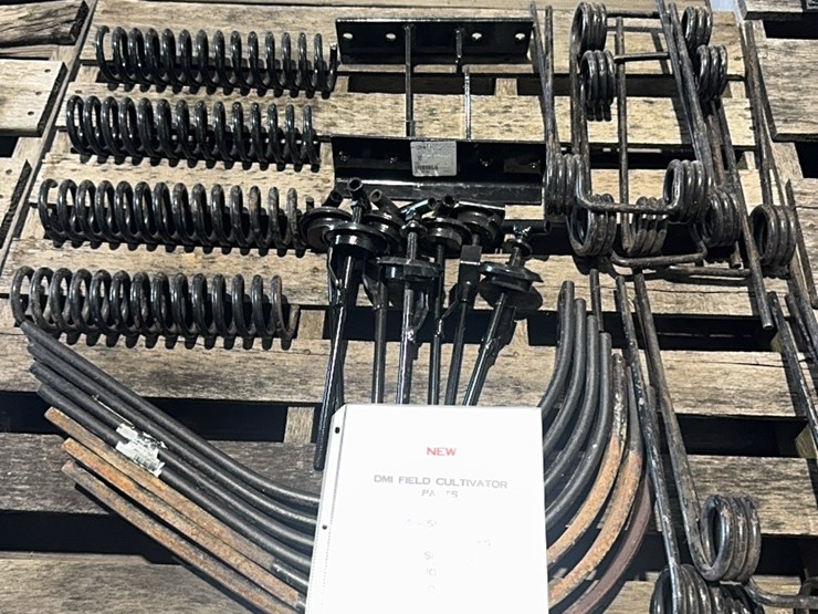 dmi-field-cultivator-parts-image-1
