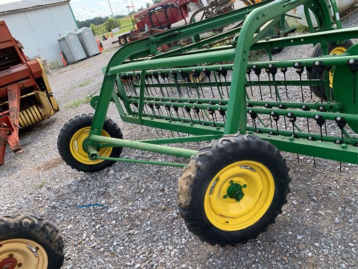 john-deere-hay-rake-image-6