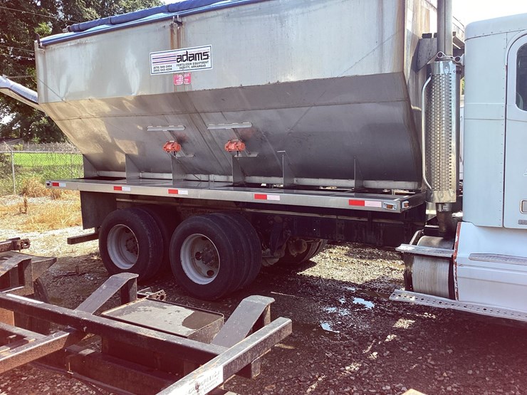 2006-freightliner-cst-120-tender-truck-image-5