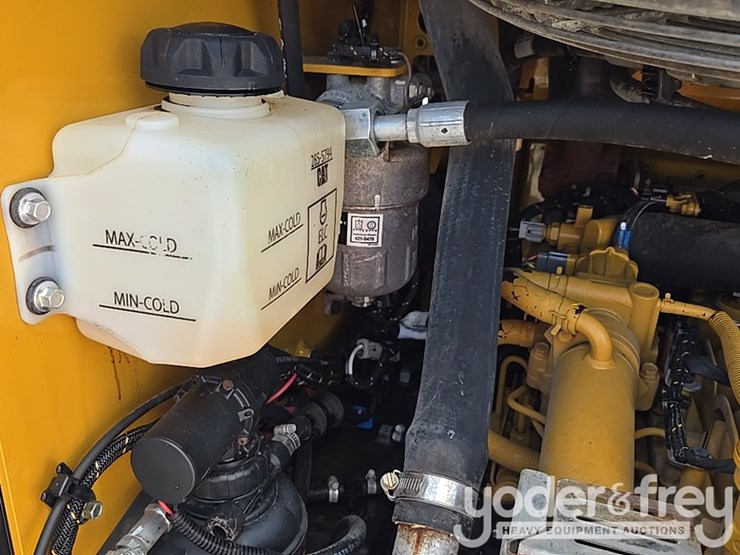 2024-caterpillar-259d3-image-36