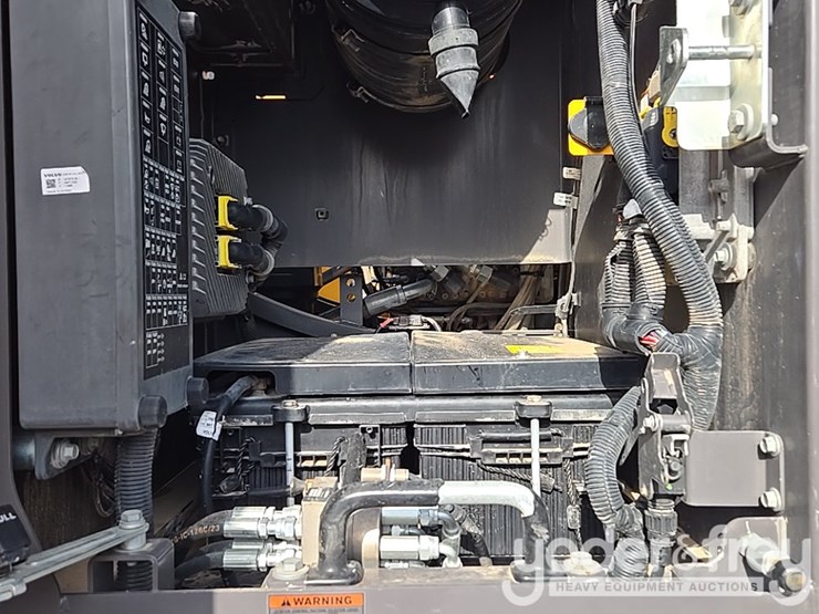 2019-volvo-ec300el-image-30
