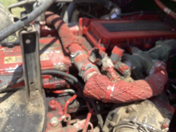 2014-freightliner-m2-image-54