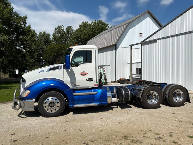 2018-kenworth-t680-image-2