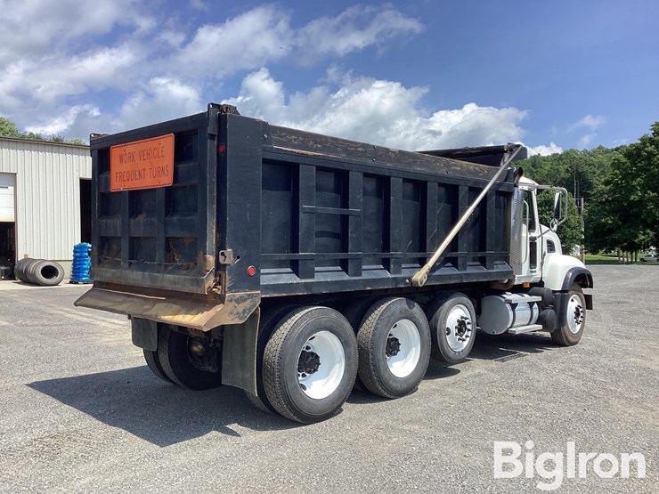 2004-mack-granite-cv713-image-5