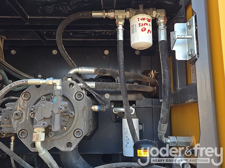 2020-volvo-ec300el-image-41