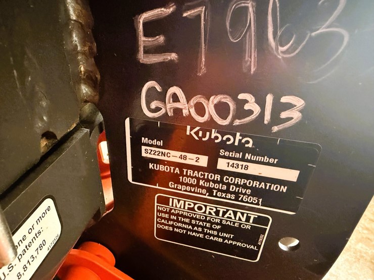 kubota-stand-on-mower-sz22nc-48-image-3