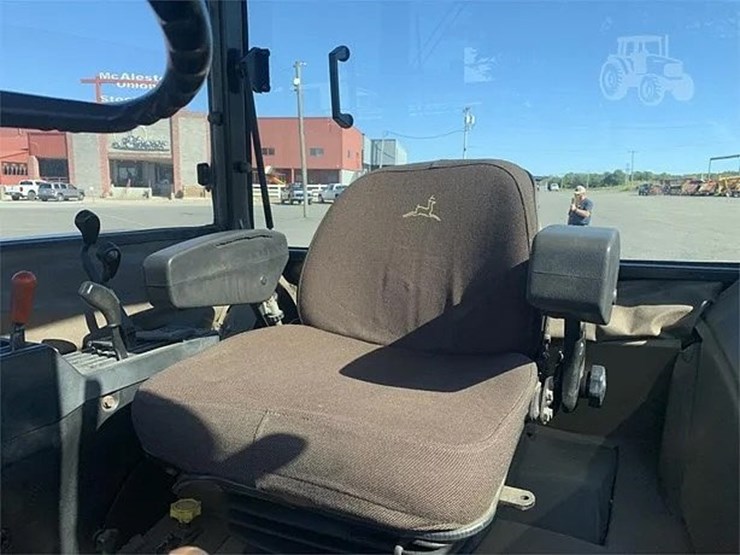 john-deere-2040s-image-15