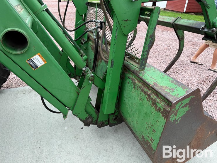 1984-john-deere-2950-image-16