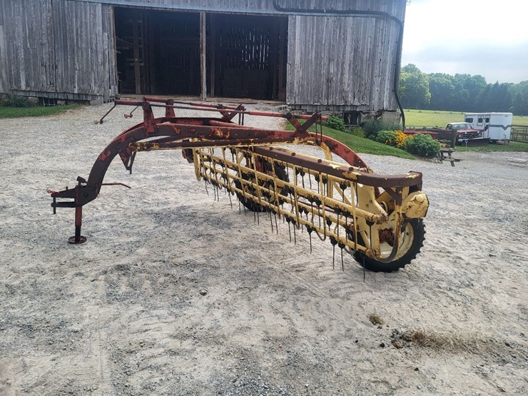 new-holland-256-image-2