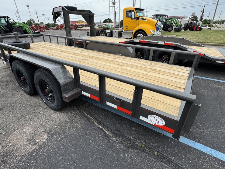 2026-bellwether-premier-20'-heavy-duty-pipe-top-trailer-image-3