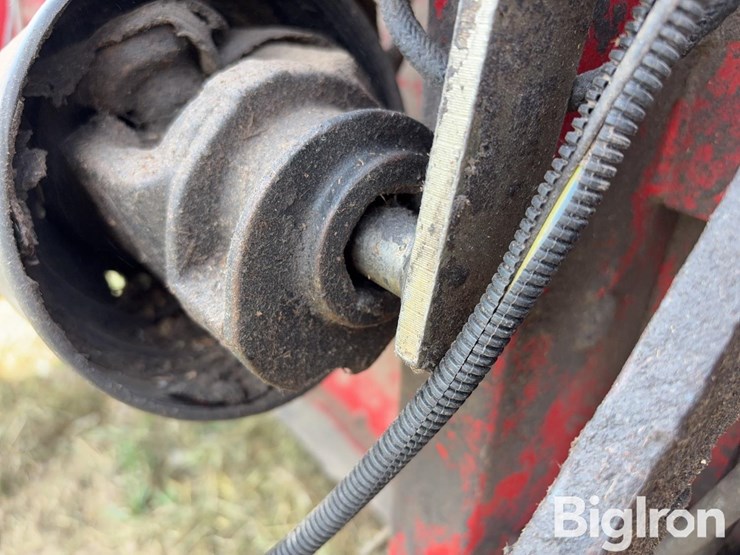 2008-case-ih-2606-image-11