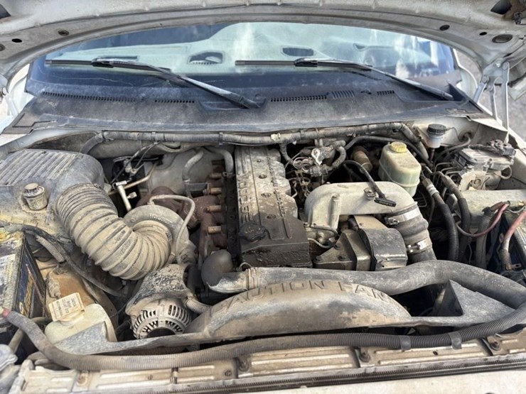 2001-dodge-2500-image-29