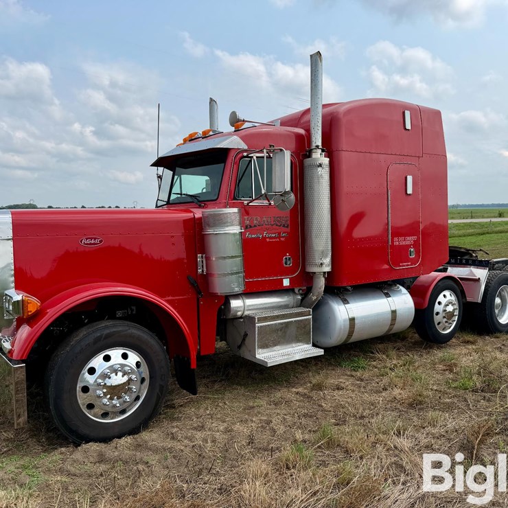 2005 PETERBILT 379