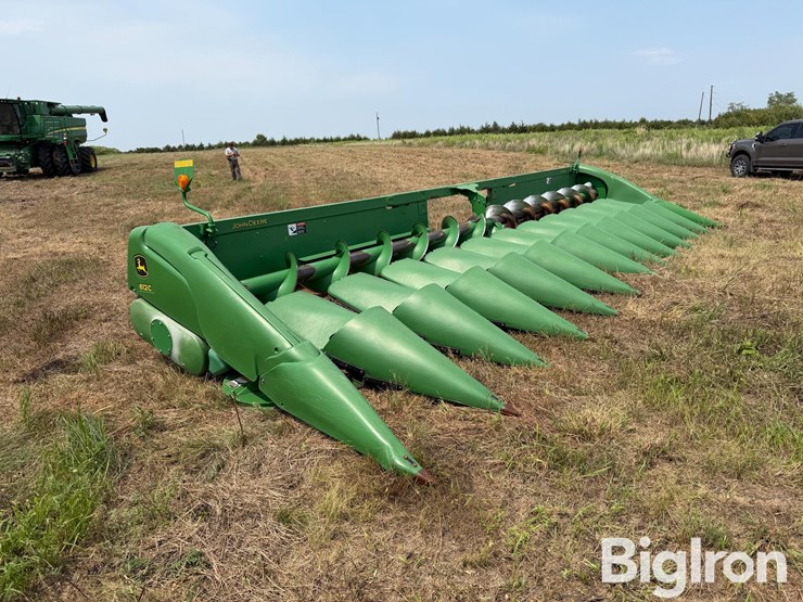 2016-john-deere-612c-stalkmaster-image-3