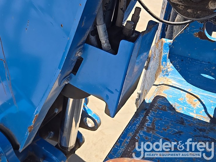 2019-genie-gth1256-image-25