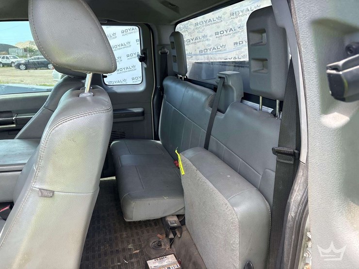 2012-ford-f250-image-19