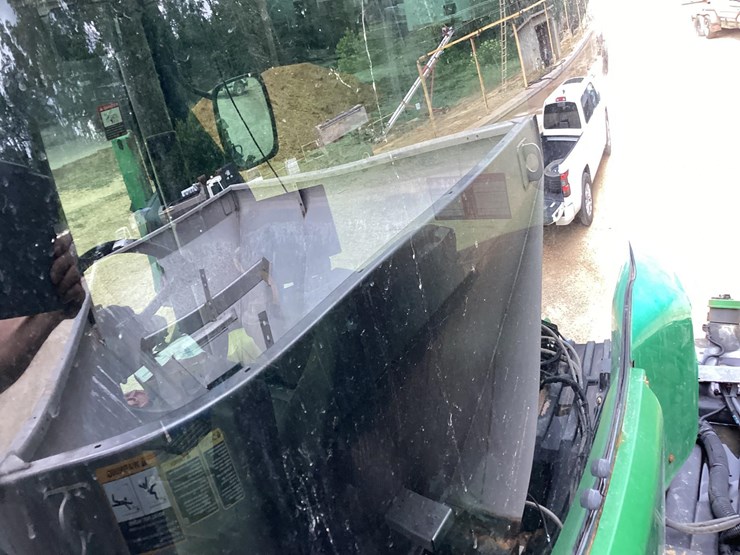 2020-john-deere-r4045-image-28