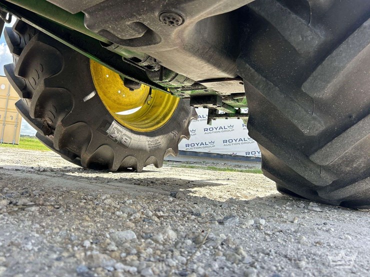 john-deere-6430-image-28