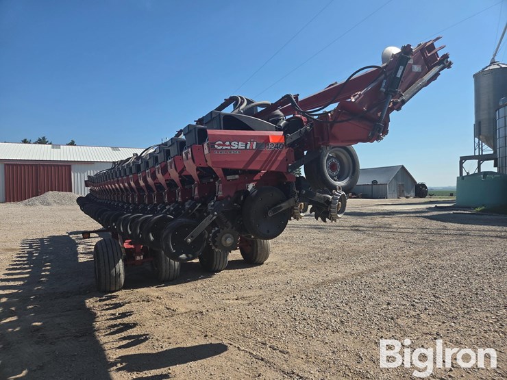 case-ih-1240-image-7