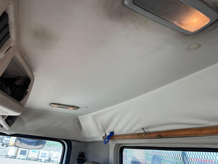 volvo-vnl-image-72