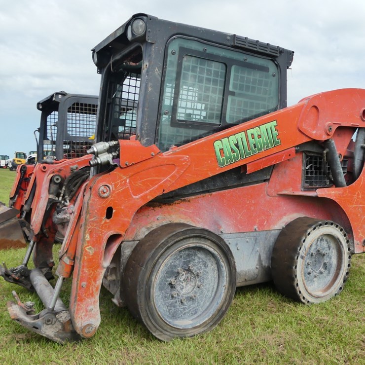 KUBOTA SSV75