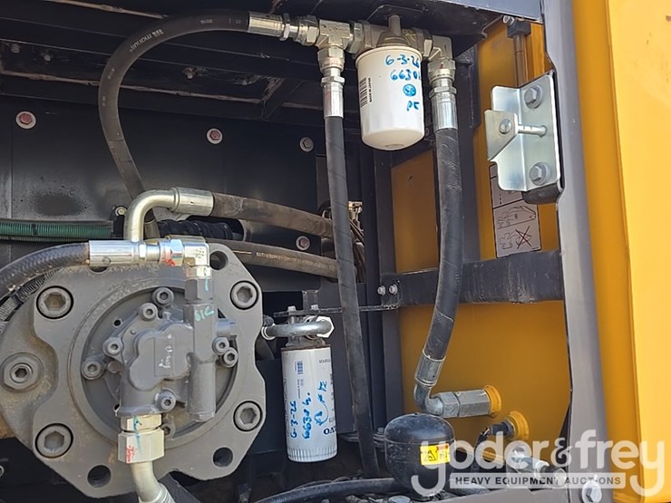 2019-volvo-ec300el-image-40