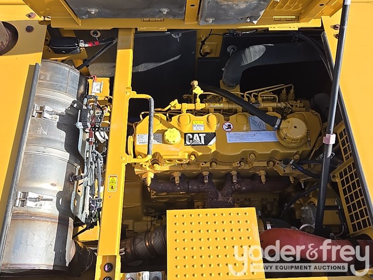 2019-caterpillar-336-image-55