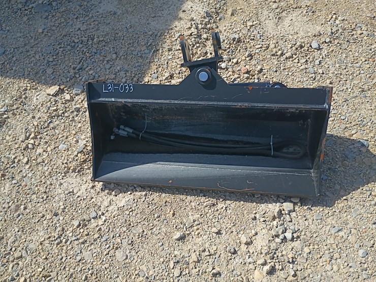 #26118-•-future-hydraulic-tilt-bucket-mini-excavator-attachment-image-6