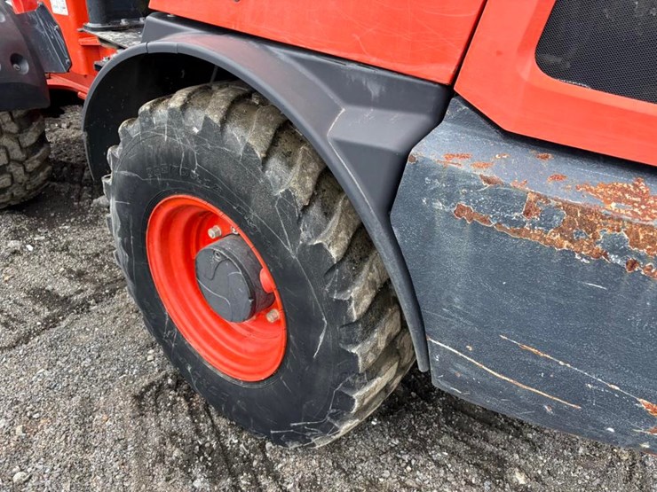 kubota-r530-image-12