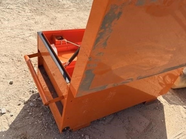 l3---diggit-tool-box-image-5