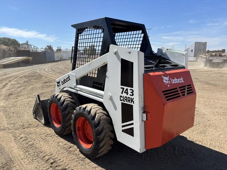 bobcat-743-image-4