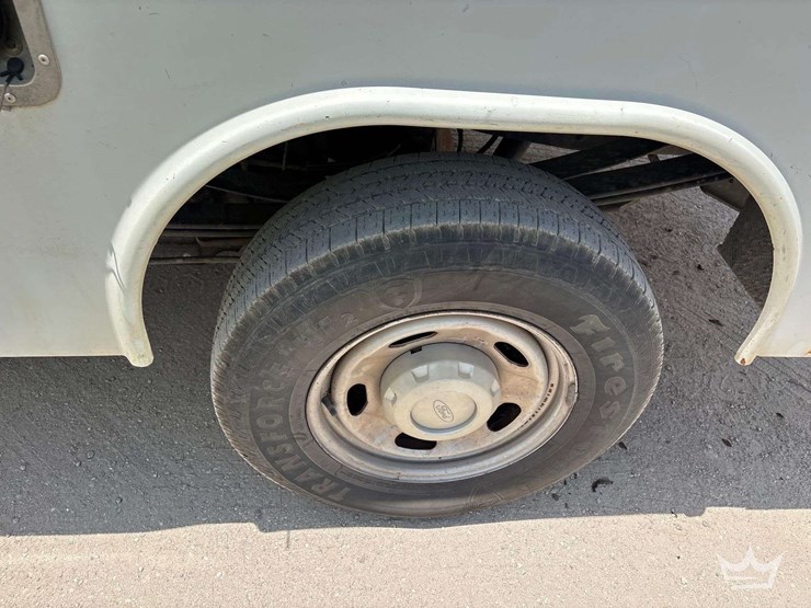 2015-ford-f250-image-13