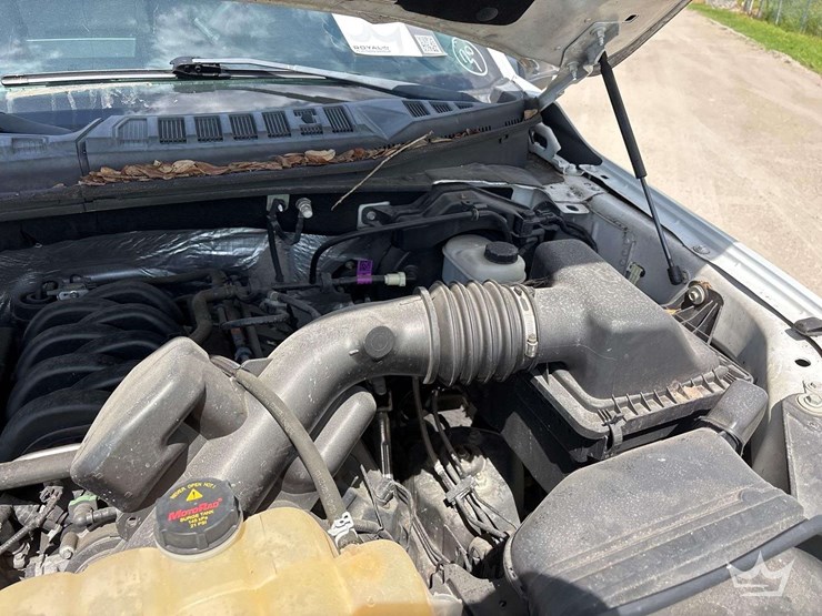 2016-ford-f150-image-8