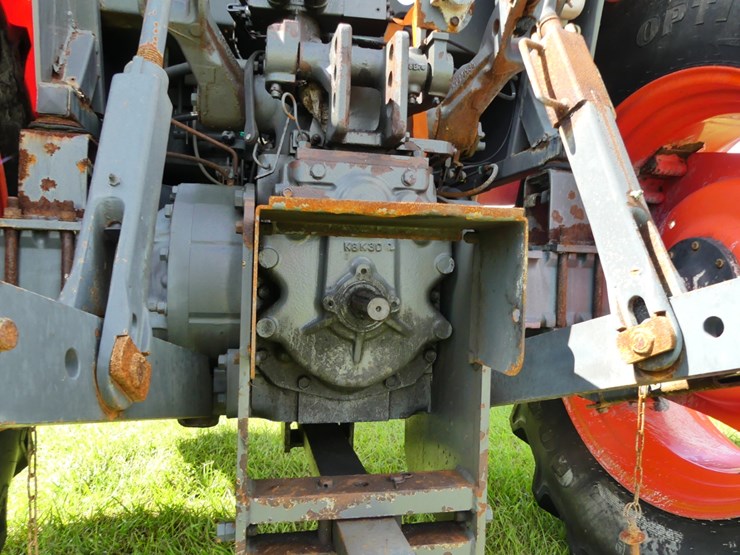 2020-kubota-m6s-111-image-7