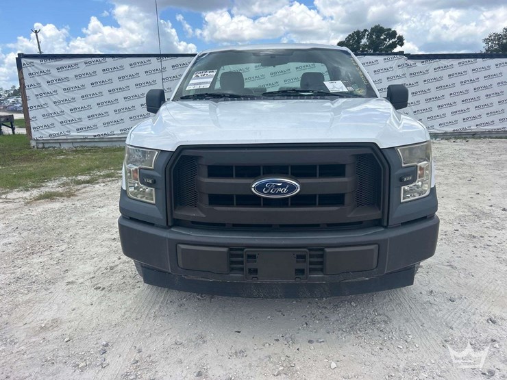 2017-ford-f150-image-25