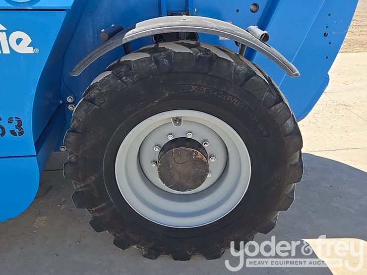 2019-genie-gth1256-image-10