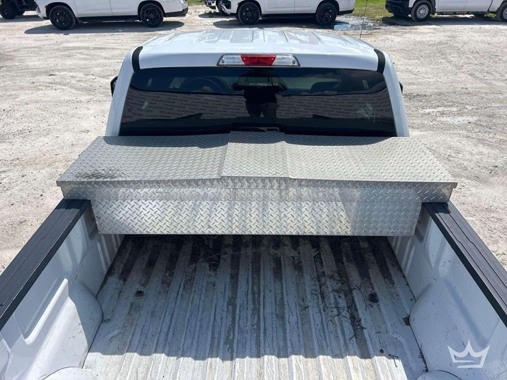 2017-ford-f150-image-24