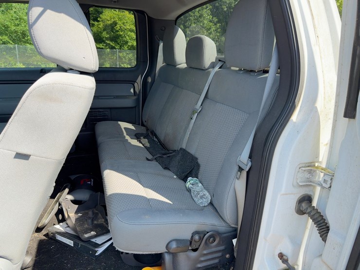 2011-ford-f150-xlt-image-14