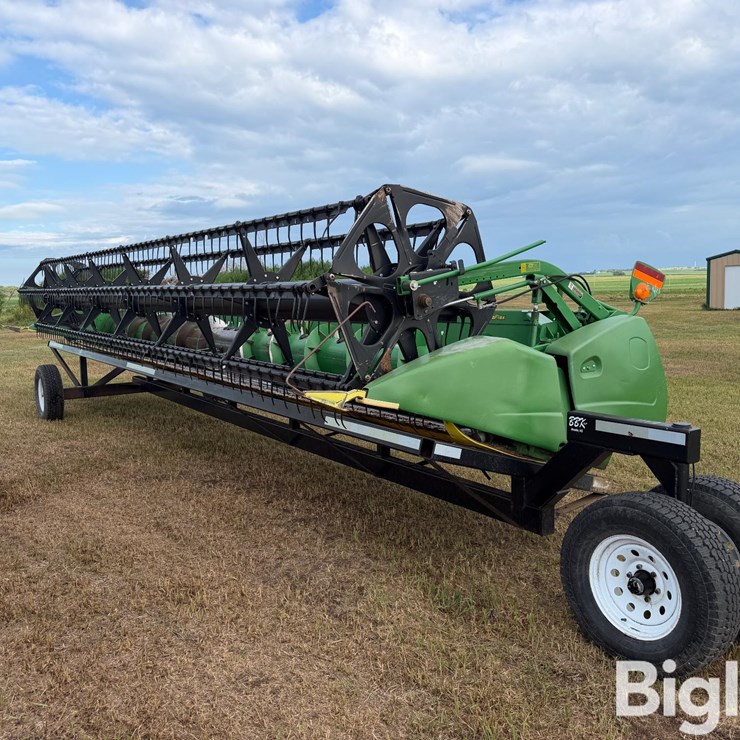 JOHN DEERE 630F