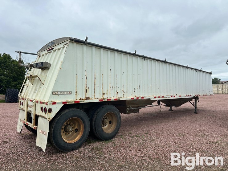 2000-dakota-trail-eze-t/a-grain-trailer-image-5
