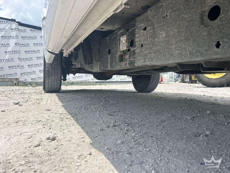 2017-ford-f150-image-19