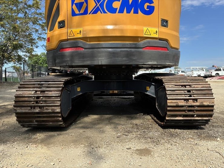 2023-xcmg-xe155ucr-hydraulic-excavator-image-16