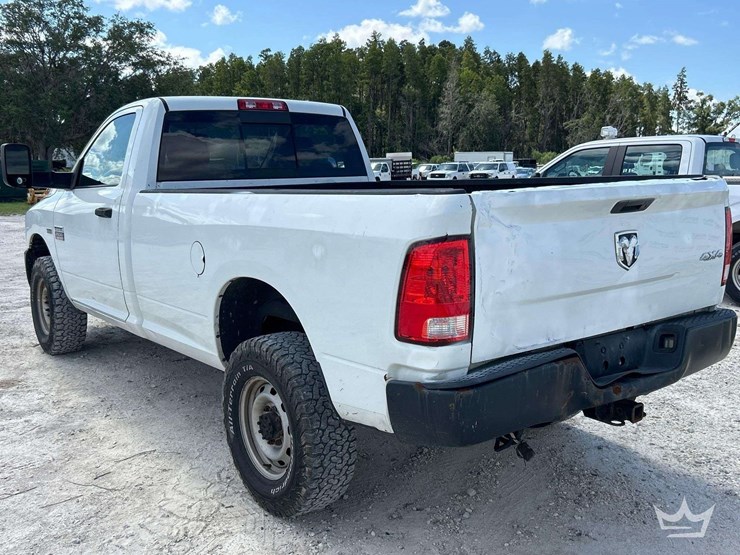 2012-dodge-2500-image-4