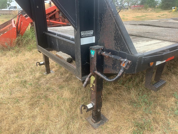 2003-load-max-gooseneck-trailer-image-13