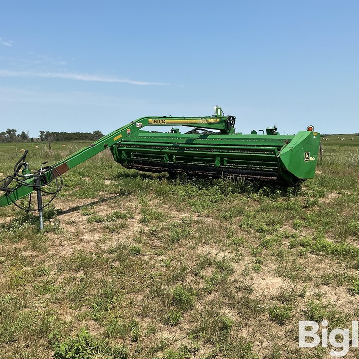 JOHN DEERE 1600A