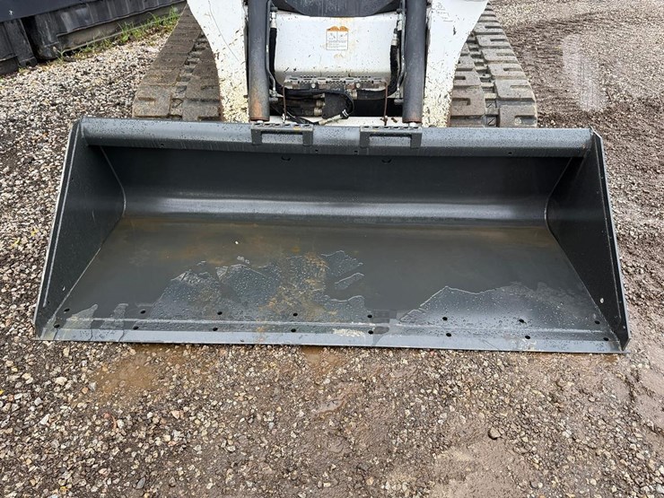 2023-bobcat-t770-image-9